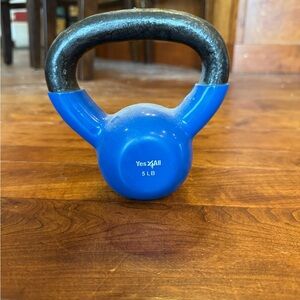 Blue Kids Kettlebell 5 LB